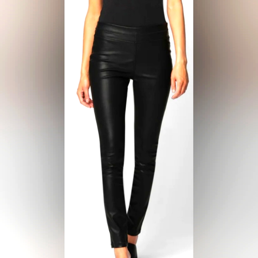 NWOT- BLANKNYC Vegan Leather Leggings Size 28 (pull-on leggings)